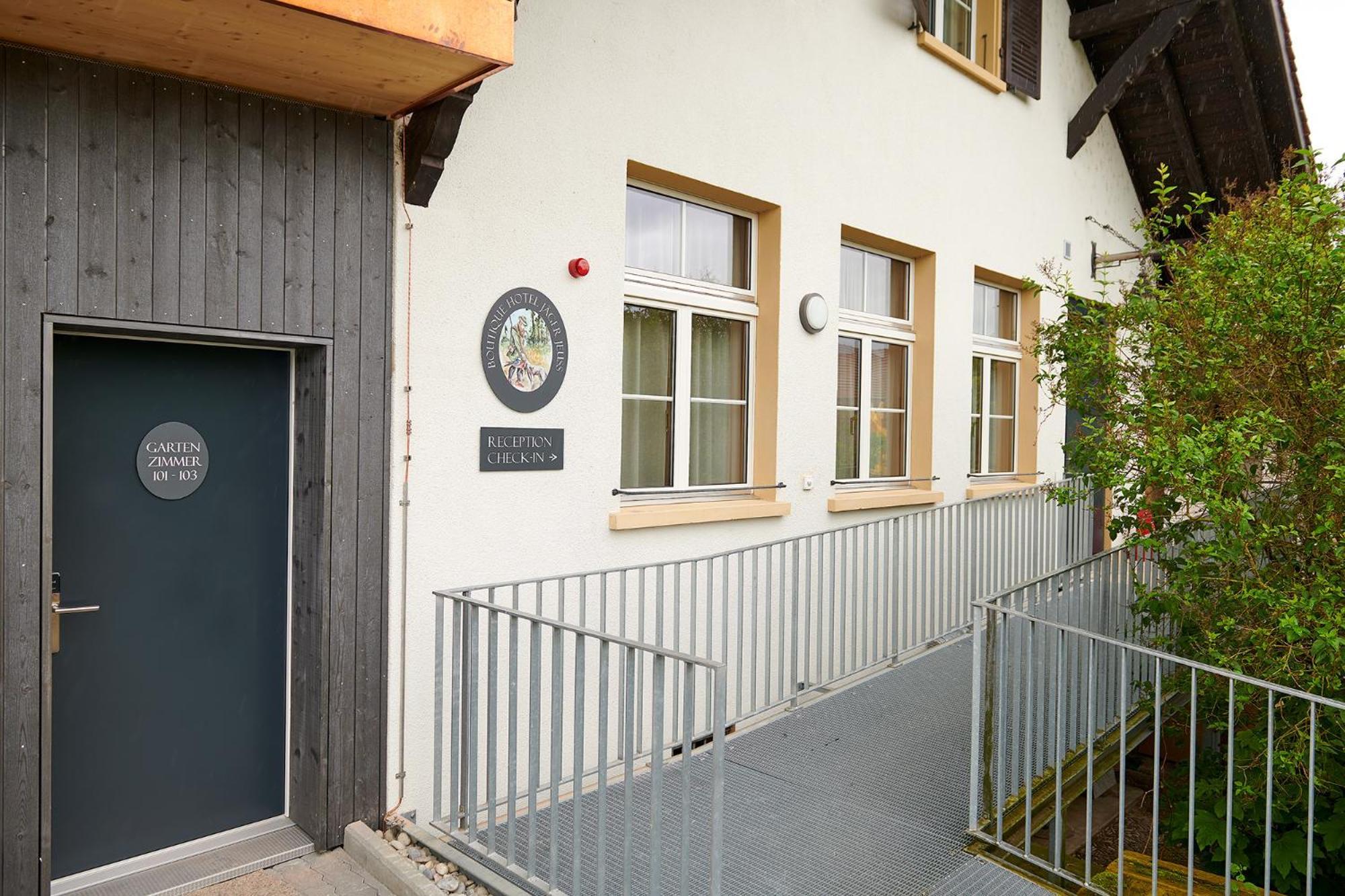 Hotel Jaeger Jeuss - Murten - Self-Check-In Exterior foto